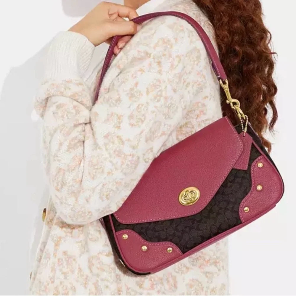 Coach millie signature